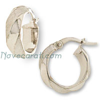 White gold 10 x 5 mm round tube earrings with alternated satin finishing